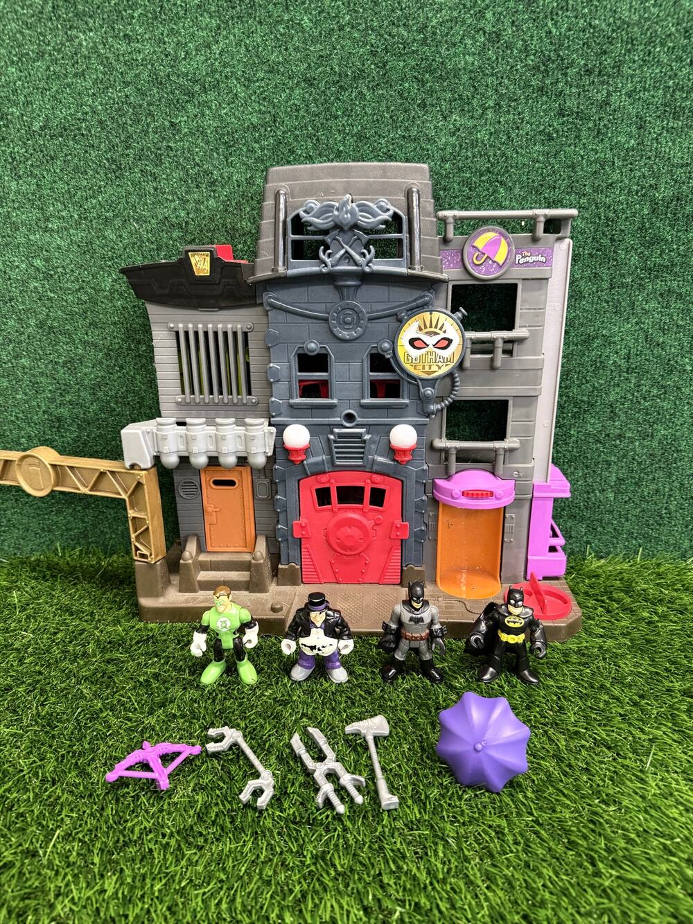 Imaginext Super Friends Gotham City PD Jail Penguin Playset with Figures